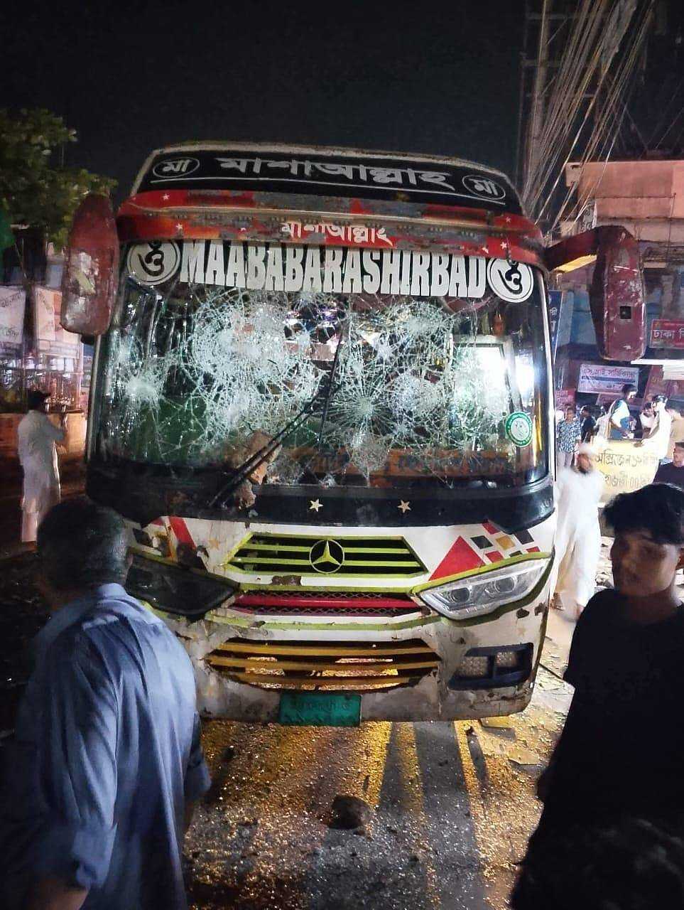 ফেসবুকে ‘আপত্তিকর পোস্ট’ নিয়ে হাটহাজারীতে দুই পক্ষ মুখোমুখি, ১৪৪ ধারা জারি